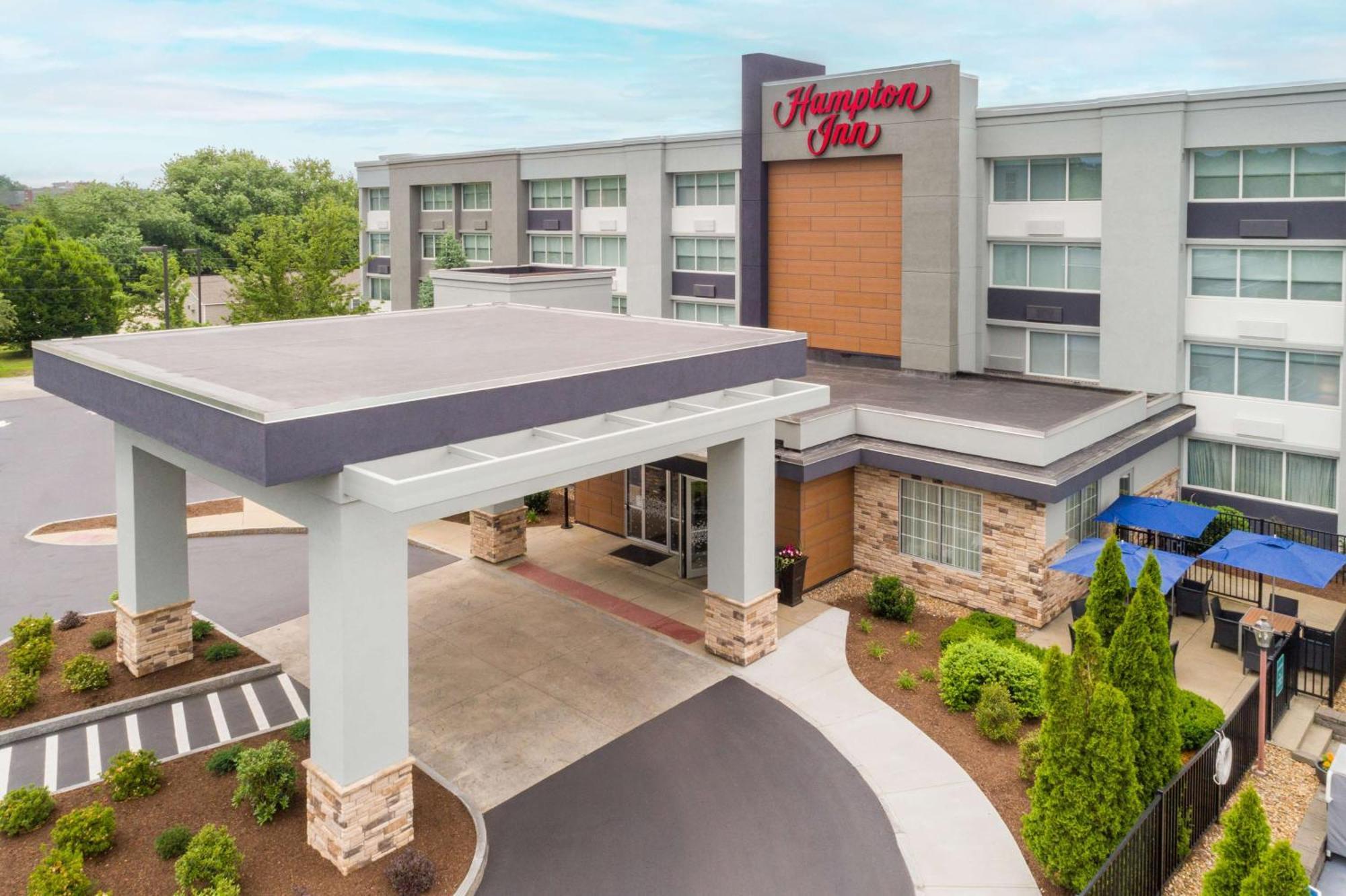 Hampton Inn Manchester Downtown Bagian luar foto